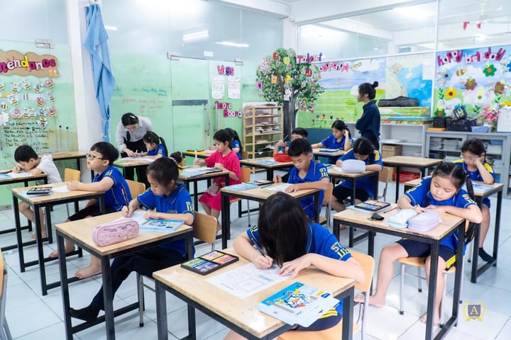 Album: 20250609 - Khoá hè 2025 - VAGV Tuần 1 — Trường Việt Anh